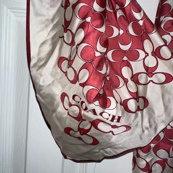 Coach Scarf - Picture 5 of 5